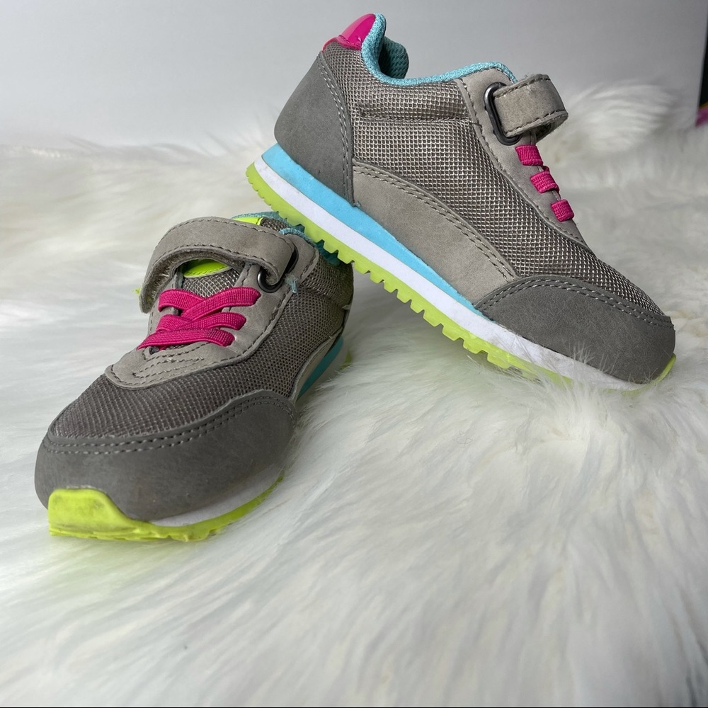 Cat & Jack Toddler Sneakers sz 8